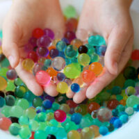 Target Recalls Chuckle & Roar Ultimate Water Beads Activity Kit After ...